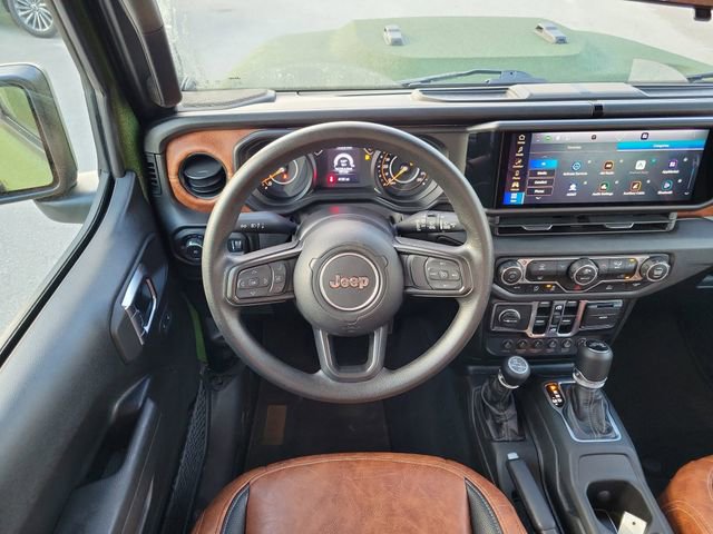Used 2025 Jeep Wrangler Unlimited Sport image 27