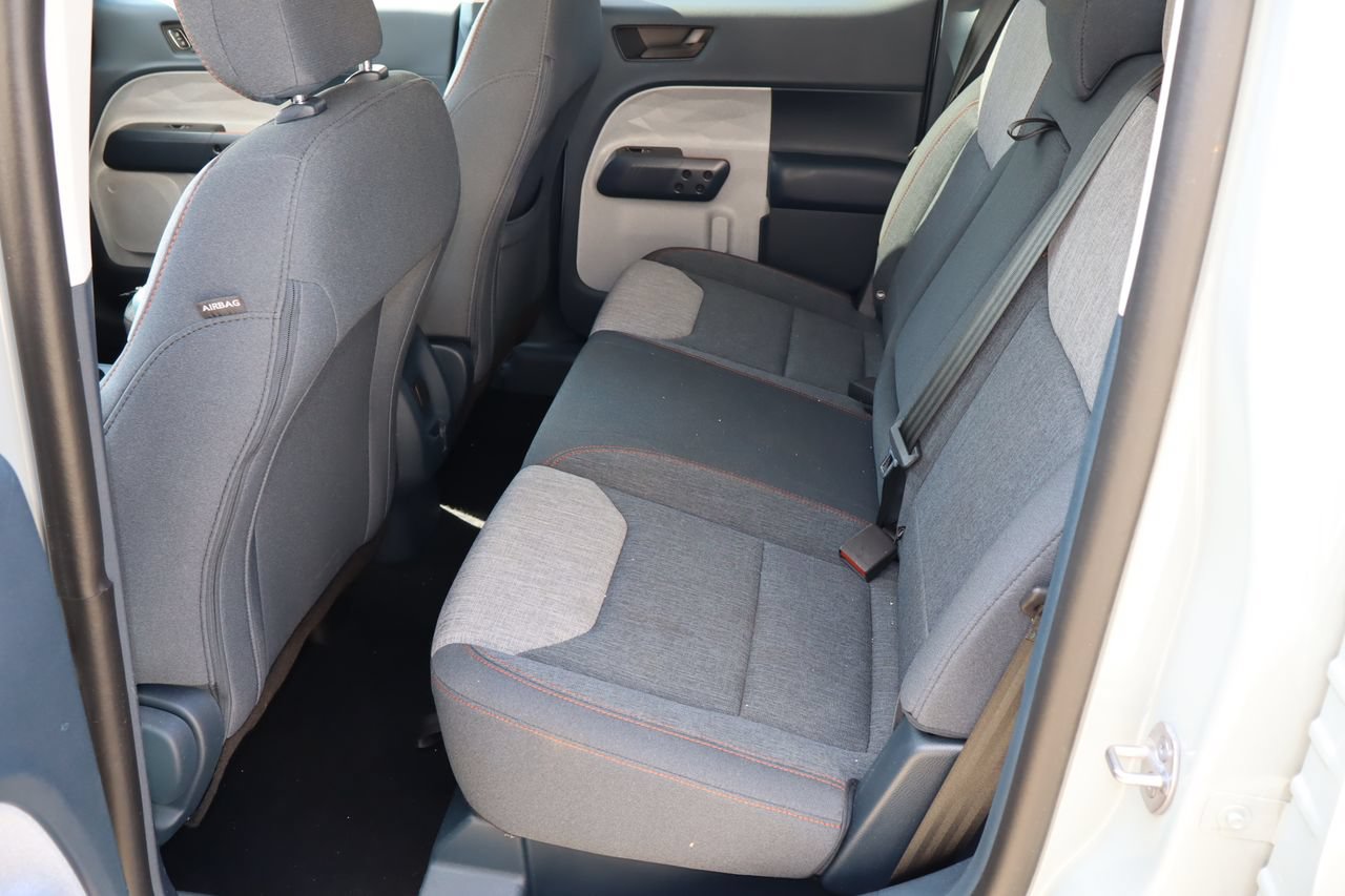 Used 2022 Ford Maverick XLT FWD image 5