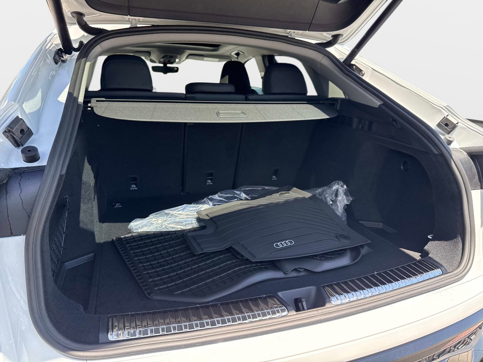 New 2026 Audi Q5 Premium Plus AWD/4WD image 9