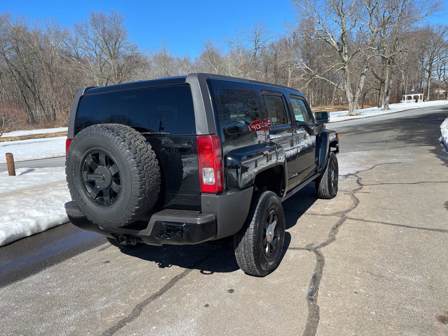 Used 2008 HUMMER H3 Luxury w/ Chrome Appearance Package image 27