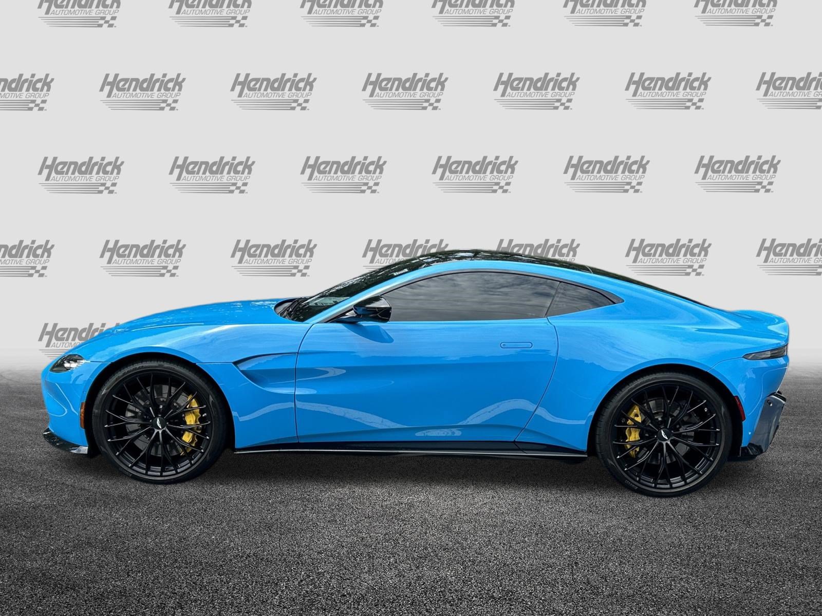Used 2023 Aston Martin V8 Vantage Coupe RWD image 7