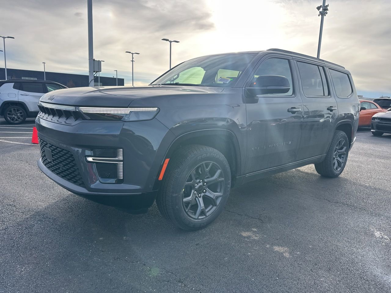 New 2026 Jeep Grand Wagoneer Limited w/ Premium Group II image 7