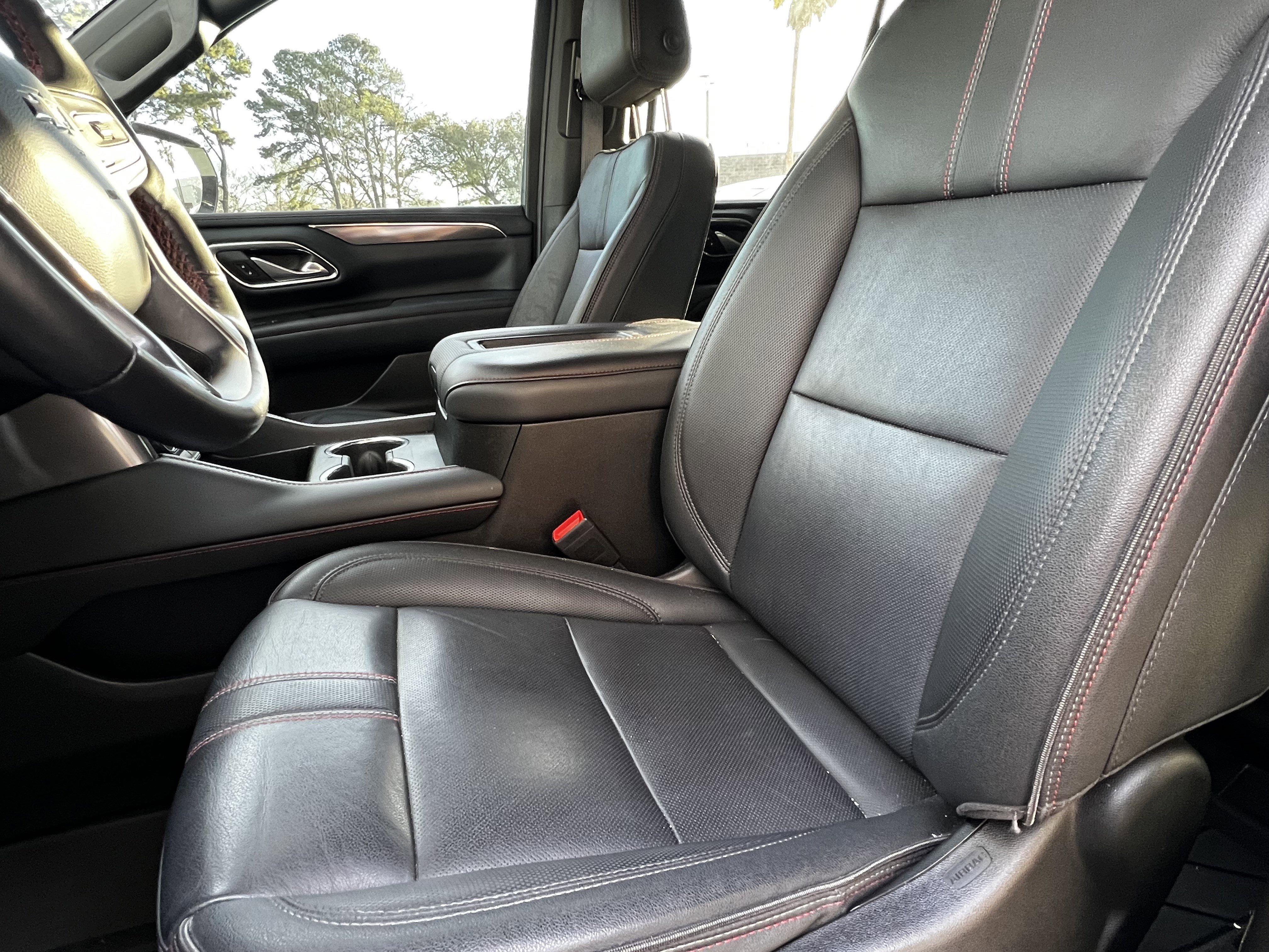 Used 2022 Chevrolet Tahoe RST w/ Luxury Package image 17