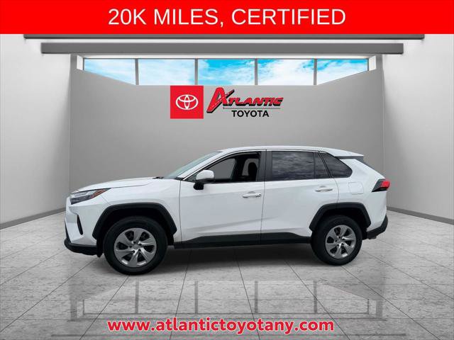 Certified 2023 Toyota RAV4 LE AWD/4WD image 5