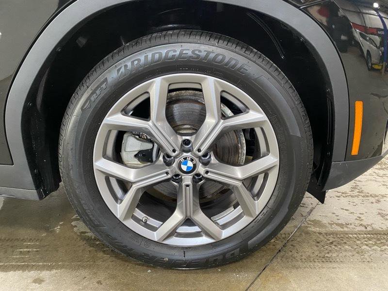Used 2024 BMW X3 xDrive30i image 10