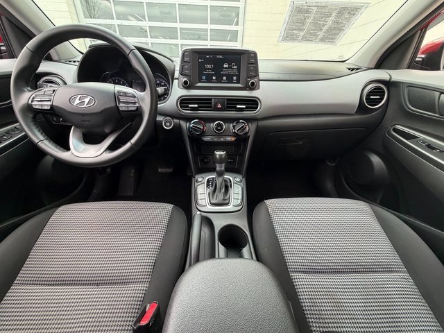 Used 2021 Hyundai Kona SEL image 16