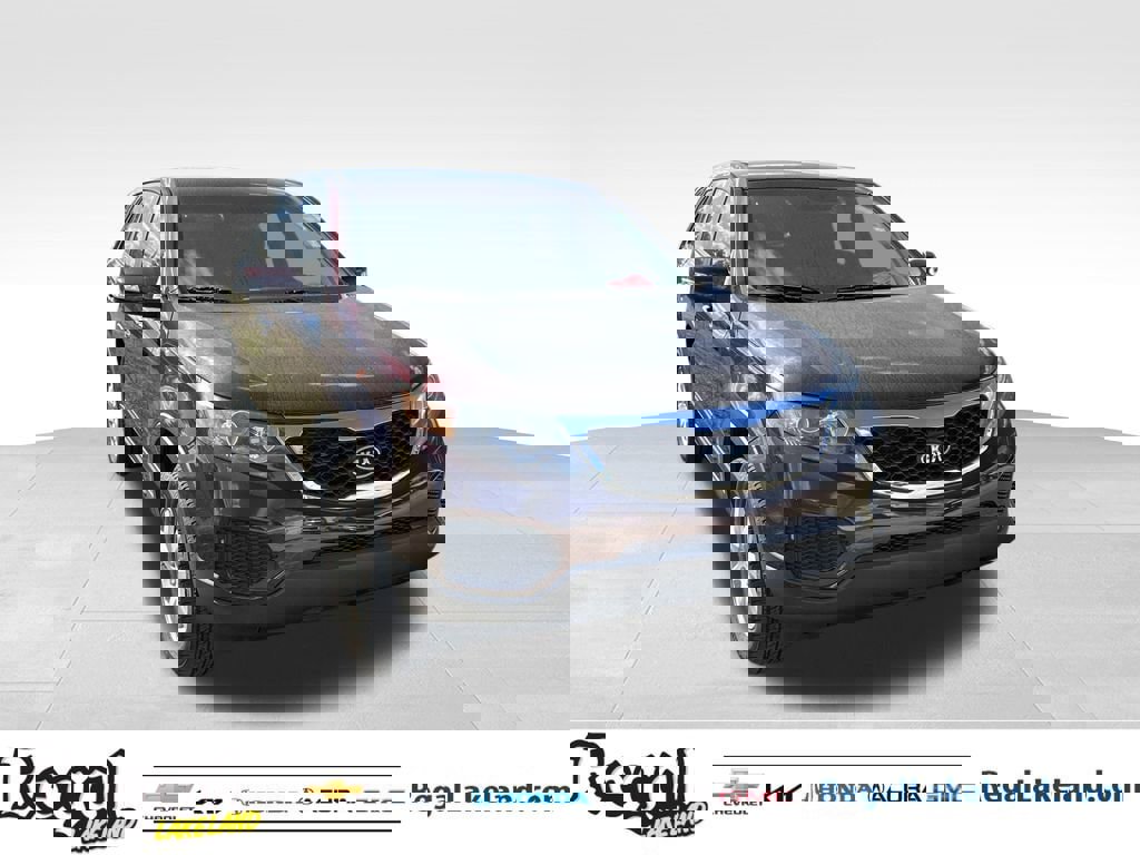 Used 2012 Kia Sorento LX image 3