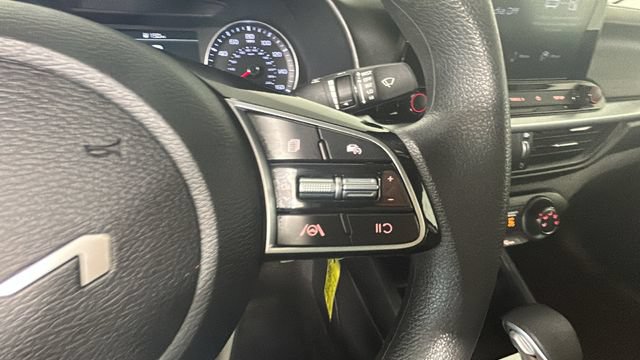 Used 2024 Kia Forte LXS w/ LXS Technology Package FWD image 16