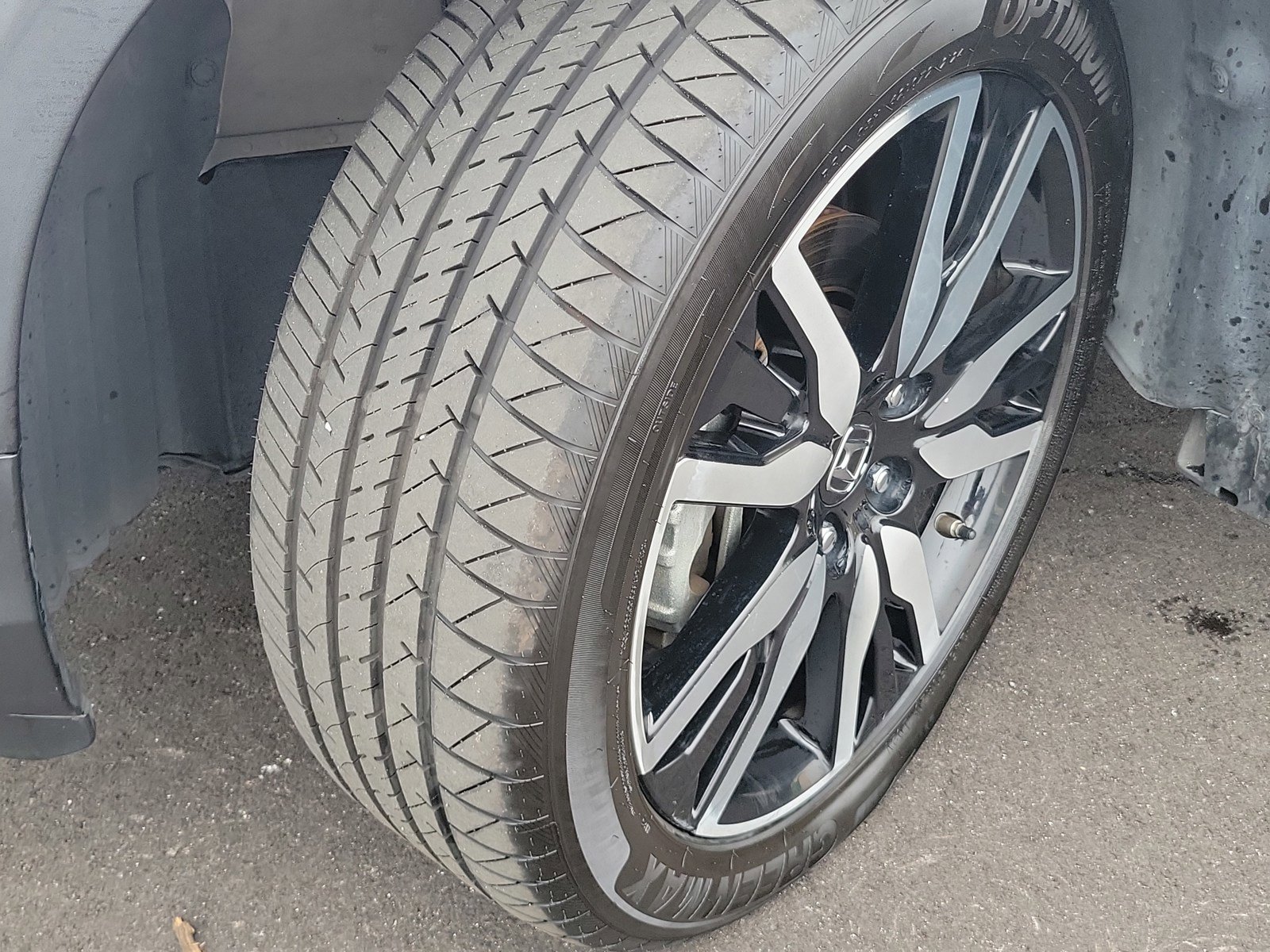 Used 2022 Honda Pilot Touring image 11