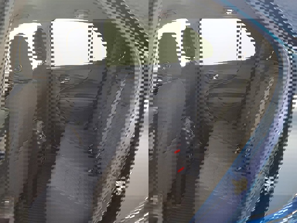 Used 2020 Chevrolet Equinox LT w/ Driver Convenience Package image 15