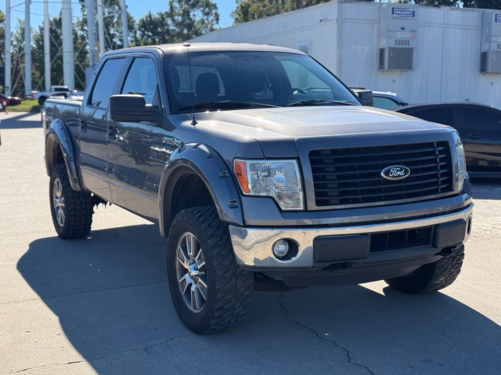 Used 2014 Ford F150 STX w/ Equipment Group 201A Mid AWD/4WD image 4