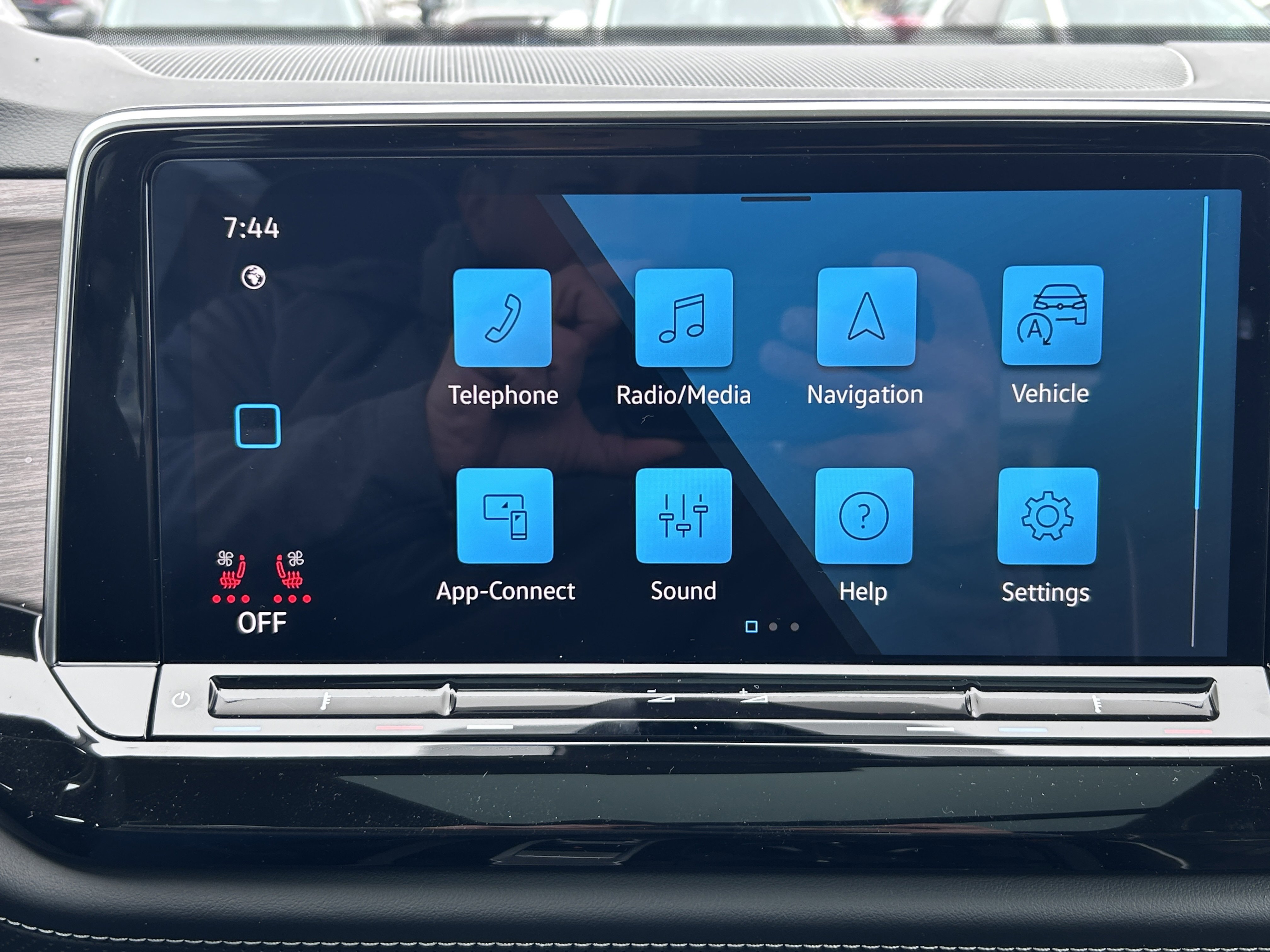 New 2026 Volkswagen Atlas SEL Premium R-Line image 15