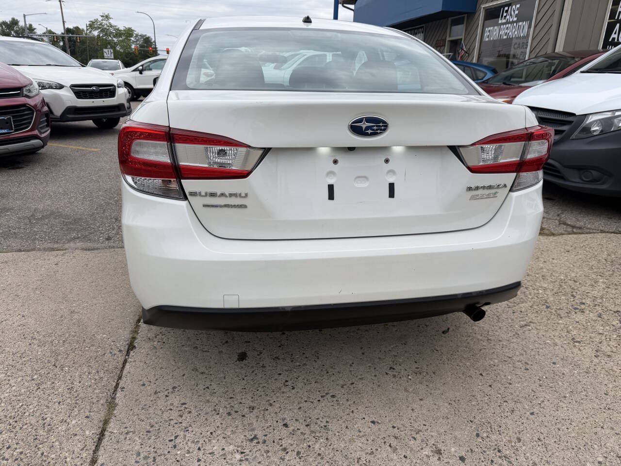 Used 2017 Subaru Impreza 2.0i AWD/4WD image 12