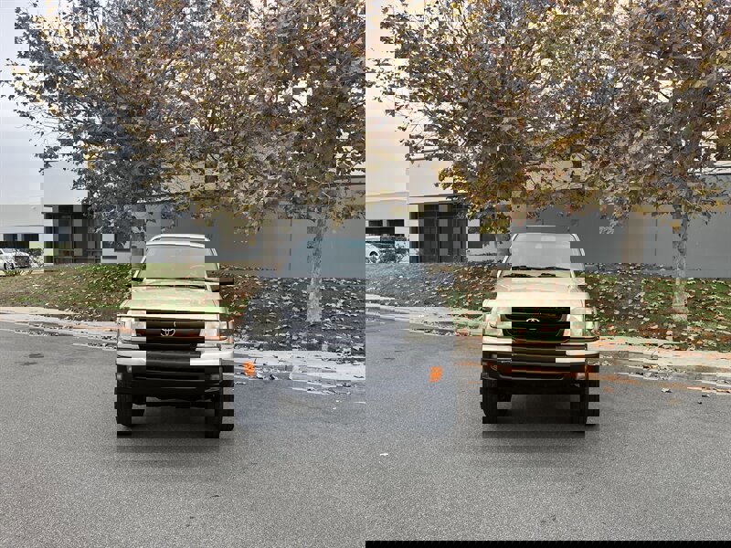 Used 2000 Toyota Tacoma PreRunner image 3