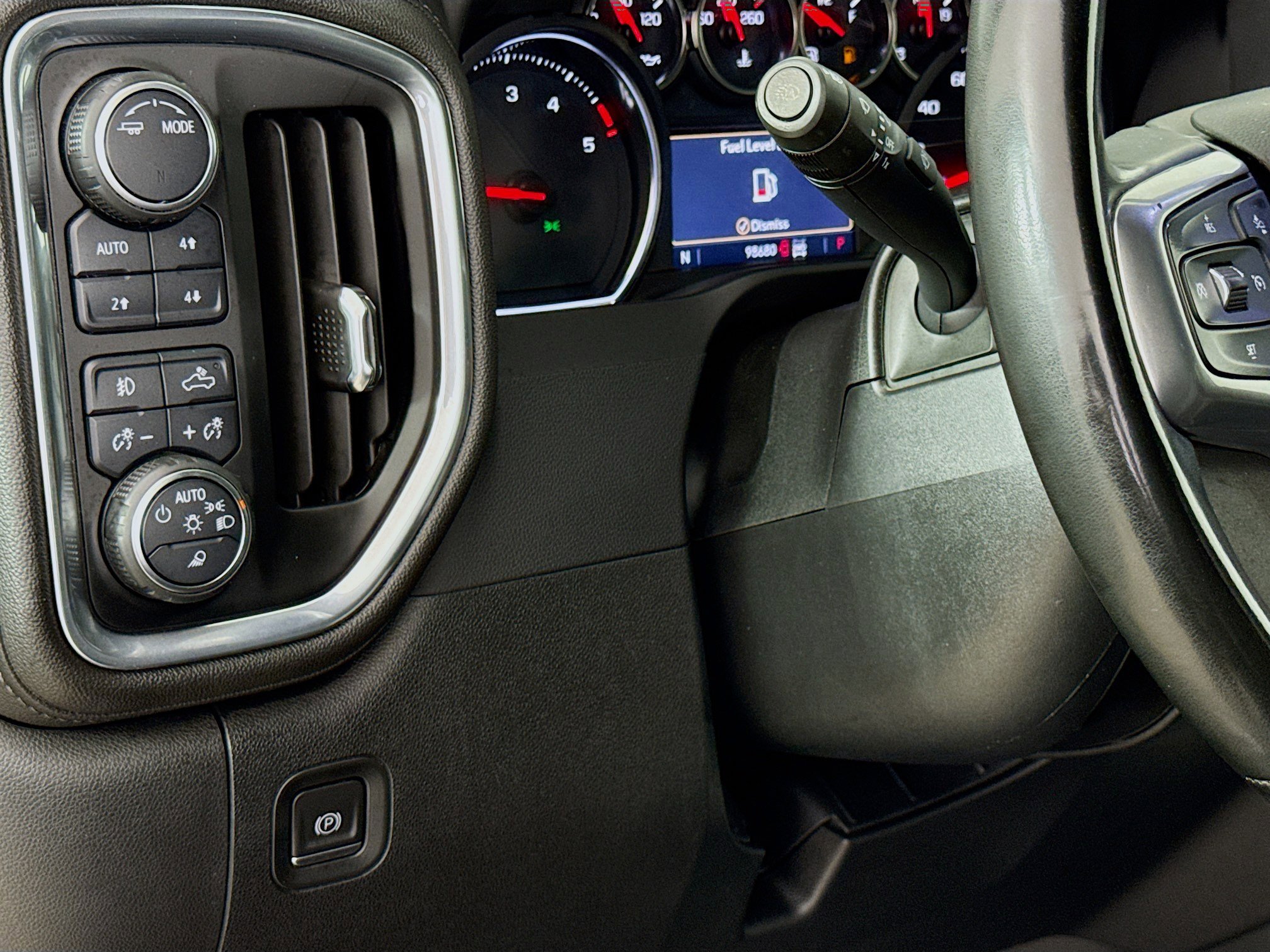 Used 2023 Chevrolet Silverado 2500 LTZ w/ LTZ Plus Package image 10