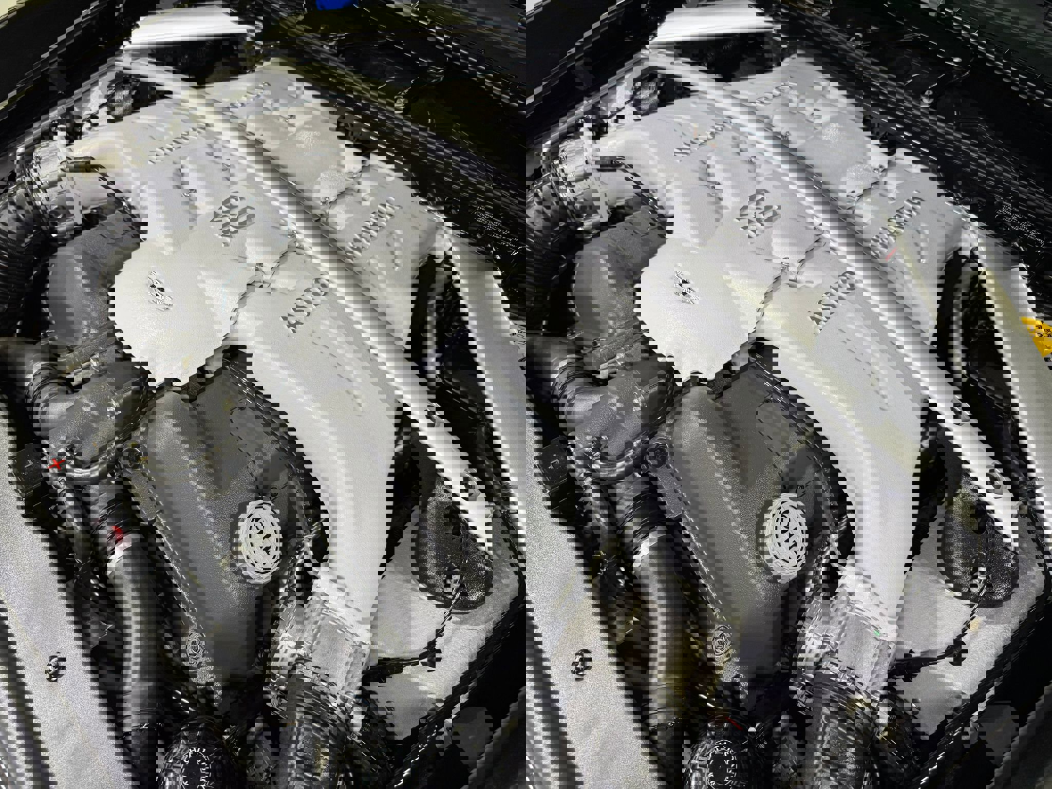 Used 2012 Aston Martin DBS Volante image 44