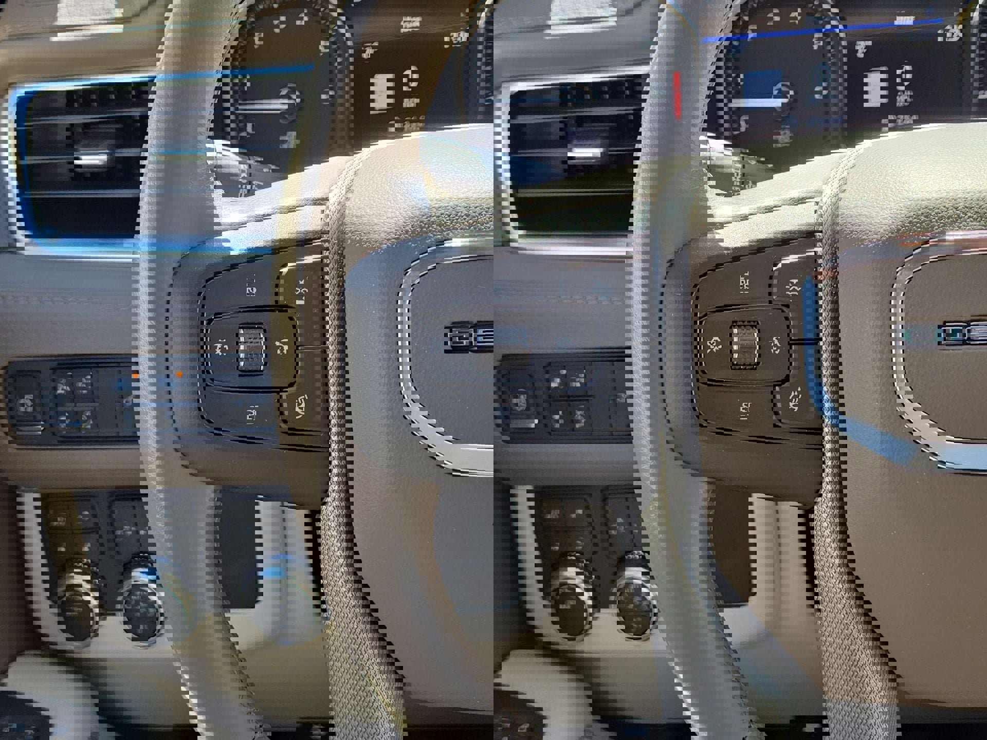 Used 2021 GMC Yukon Denali image 21