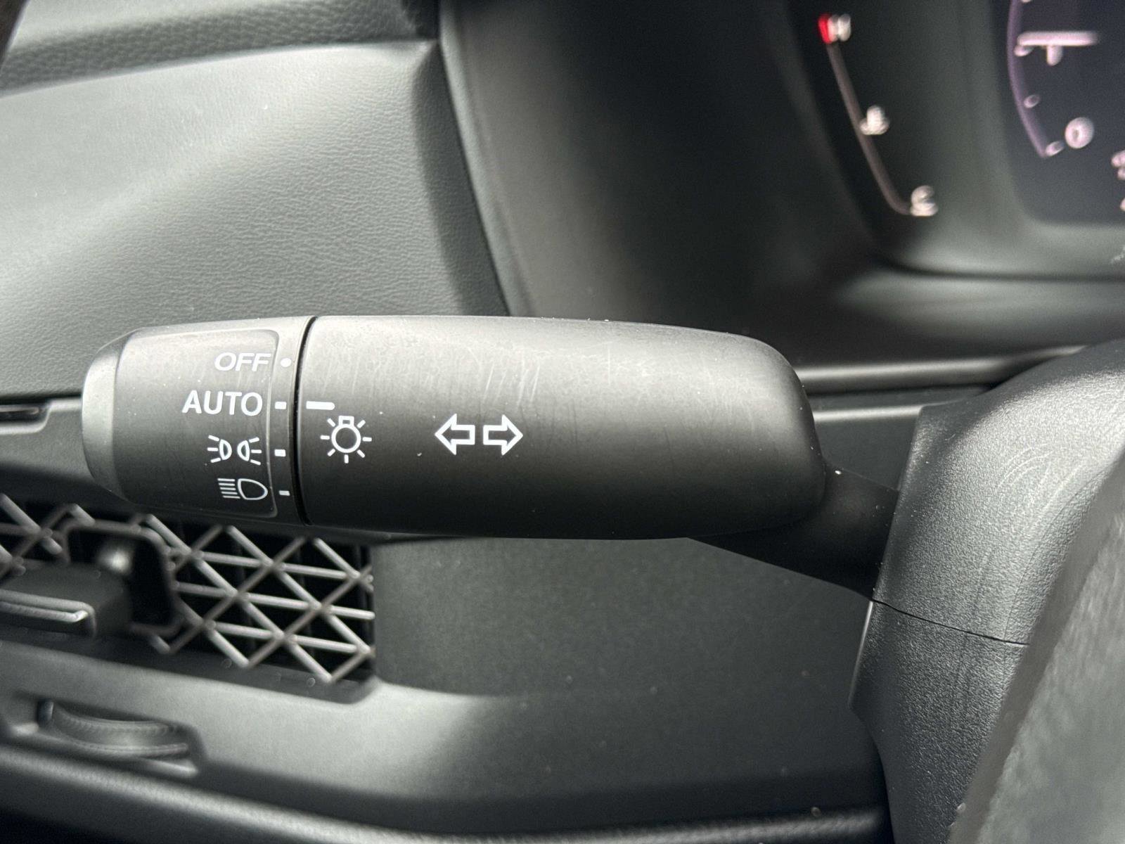 Used 2025 Honda Accord LX image 9