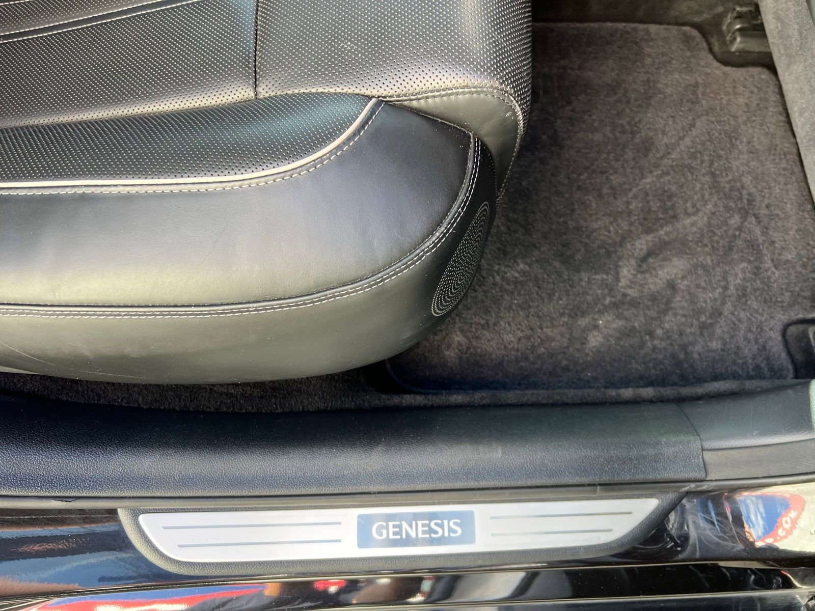 Used 2018 Genesis G90 5.0 Ultimate RWD image 57