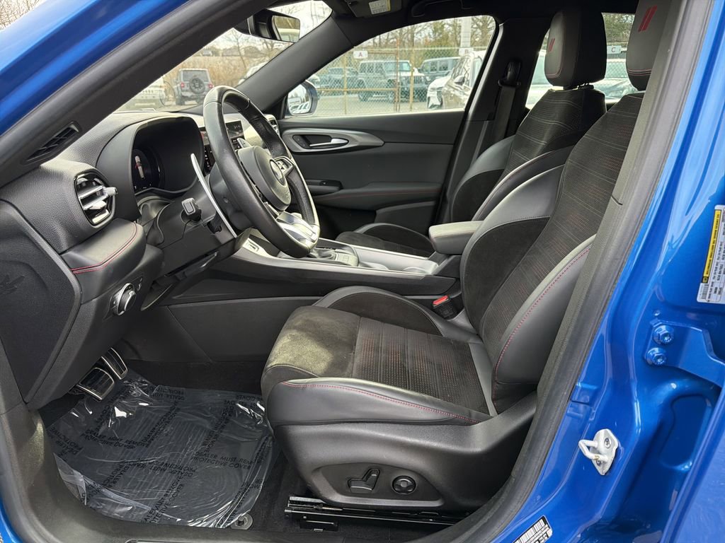 Used 2024 Dodge Hornet R/T image 11