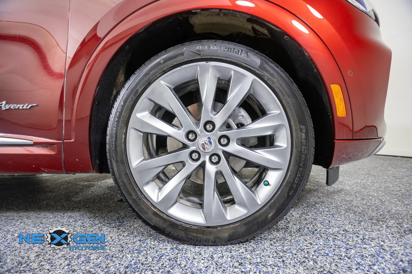 Used 2022 Buick Envision Avenir w/ Technology Package II FWD image 48