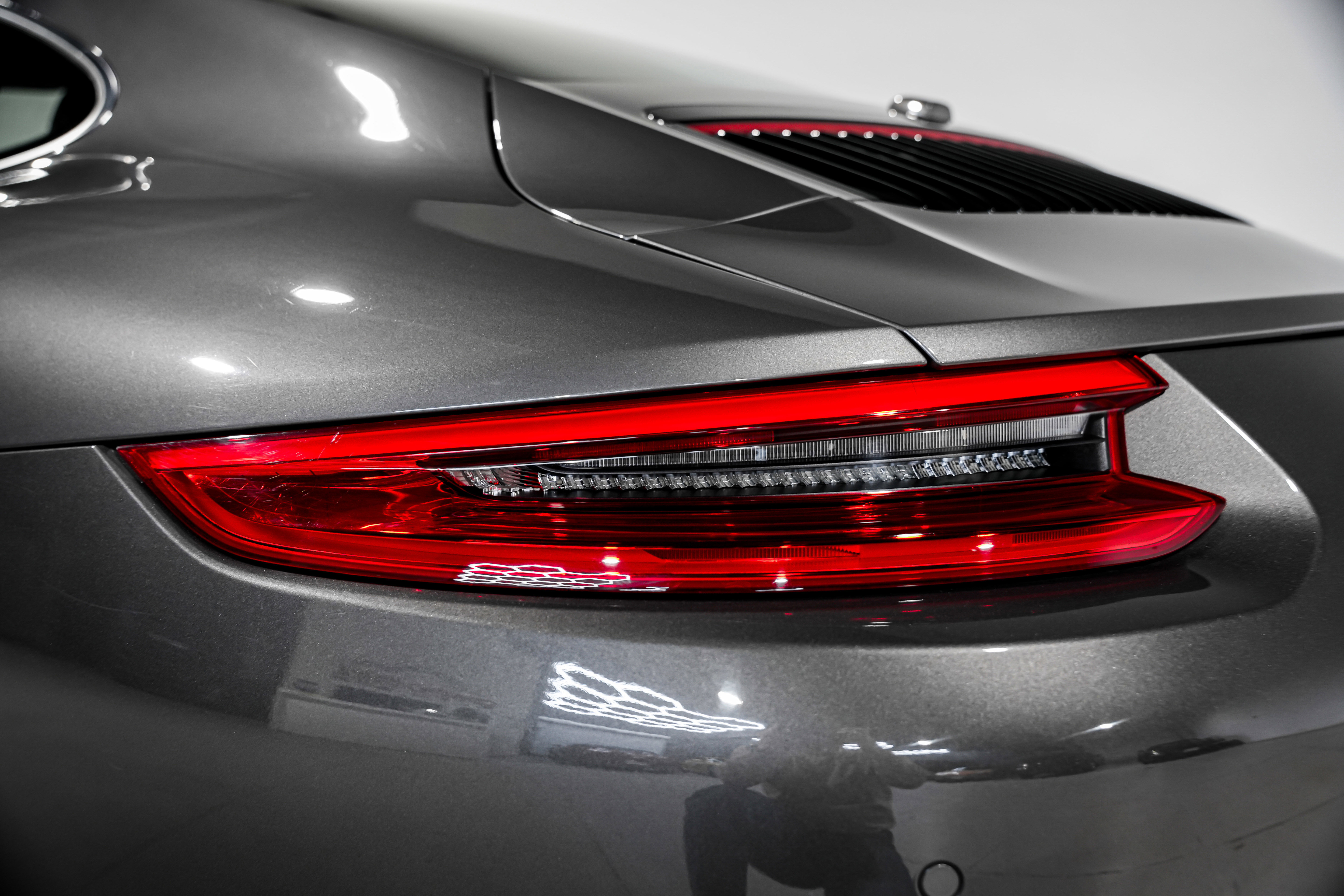 Used 2017 Porsche 911 Carrera S image 31