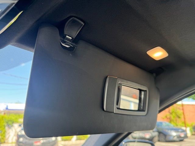 Used 2022 BMW 330i xDrive Sedan w/ Premium Package 2 image 28