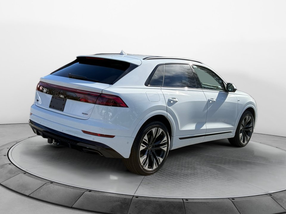 New 2026 Audi Q8 Premium Plus AWD/4WD image 7