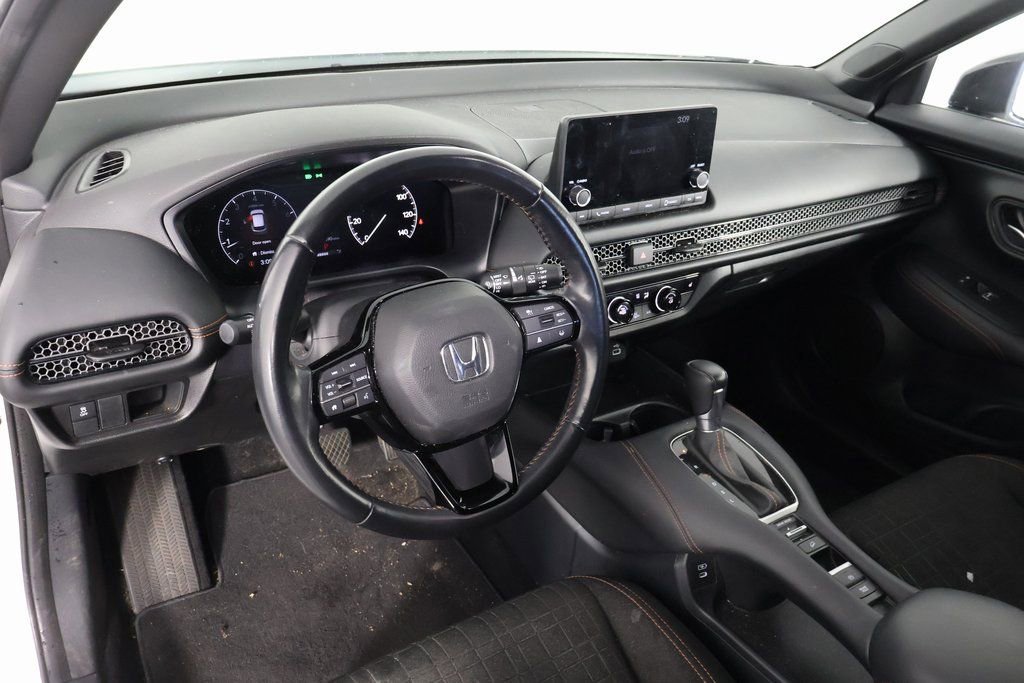 Used 2024 Honda HR-V Sport image 7