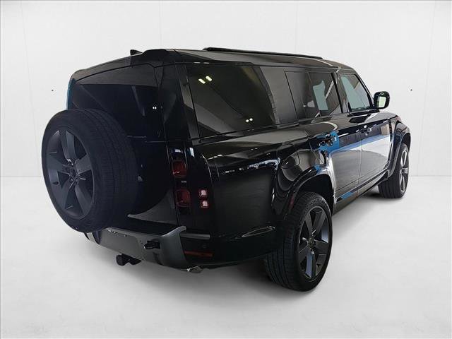 New 2024 Land Rover Defender 130 Outbound image 2