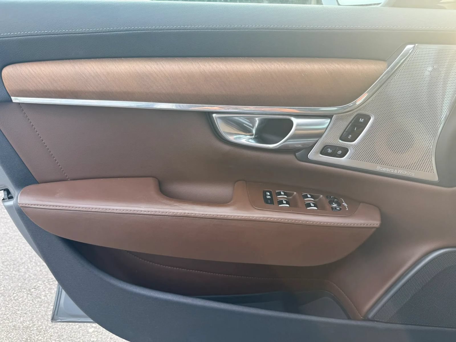 Used 2018 Volvo S90 T6 Inscription w/ Convenience Package AWD/4WD image 29