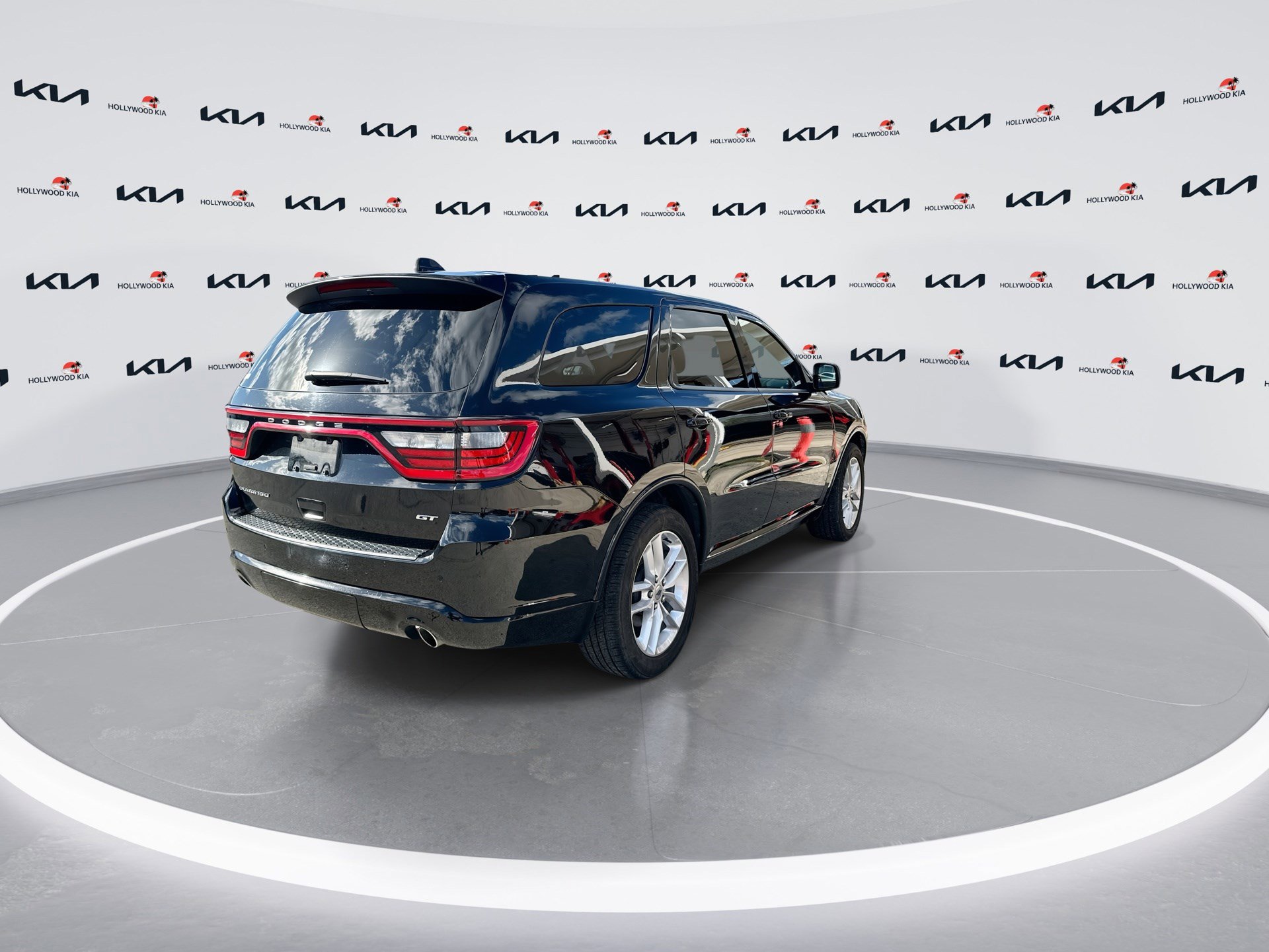 Used 2023 Dodge Durango GT RWD image 8