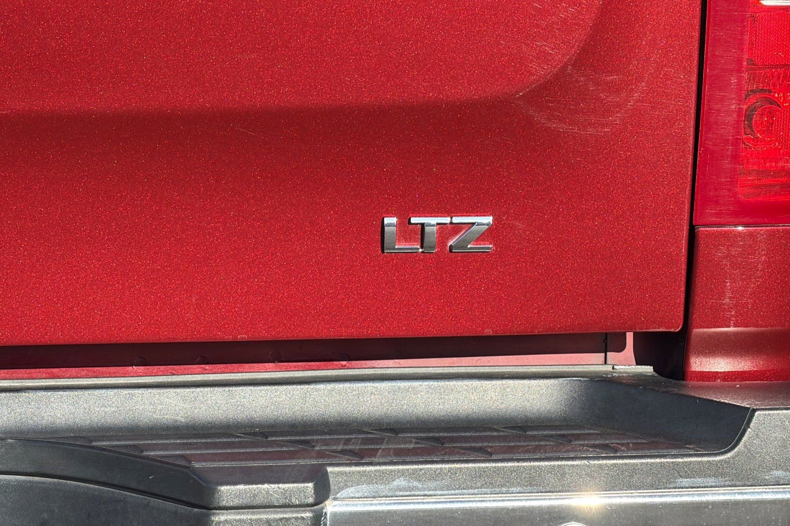 Used 2008 Chevrolet Silverado 3500 LTZ w/ Suspension Package, Off-Road AWD/4WD image 25