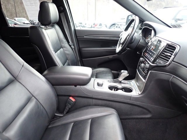 Used 2021 Jeep Grand Cherokee Limited image 9