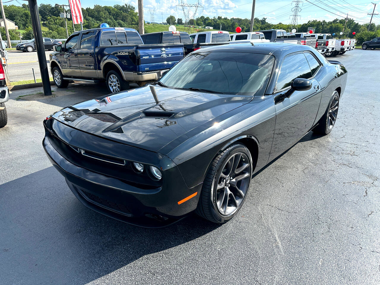Used 2016 Dodge Challenger R/T Plus image 8