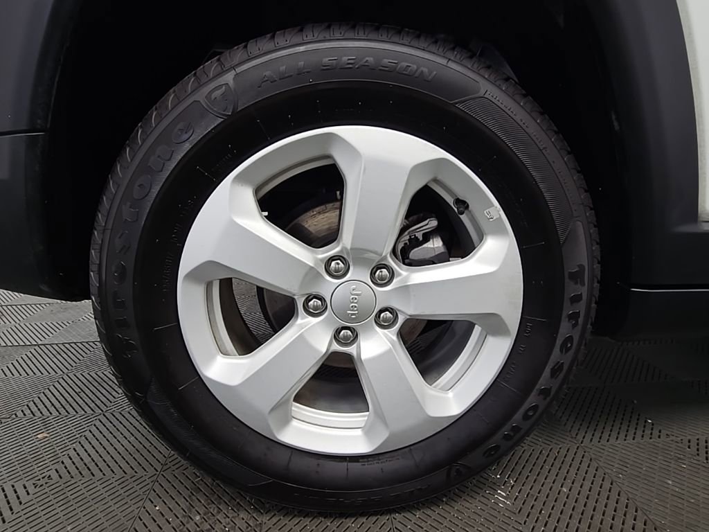 Used 2022 Jeep Compass Latitude image 48