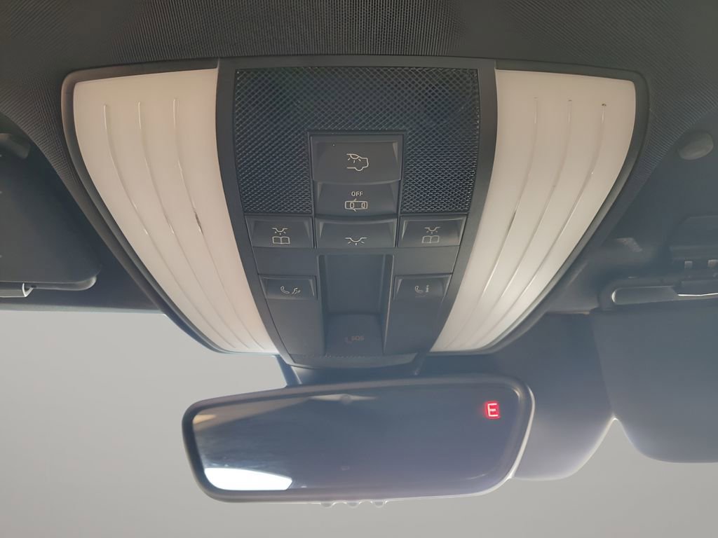 Used 2018 Mercedes-Benz AMG GT Coupe image 32