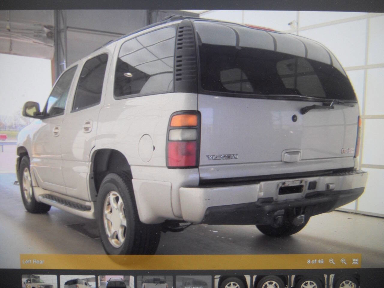 Used 2004 GMC Yukon Denali image 8