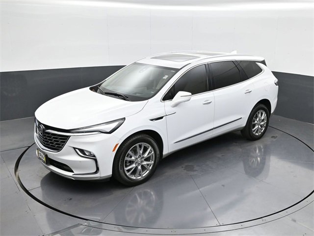 Used 2023 Buick Enclave Premium w/ Experience Buick Package image 14