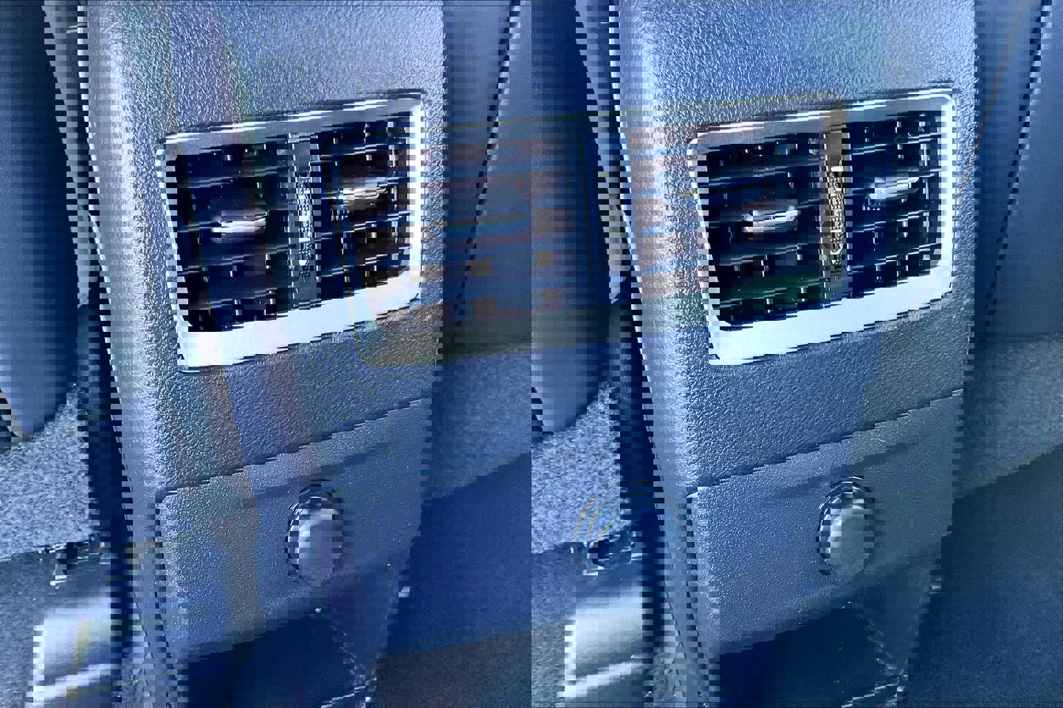 Used 2016 Lexus RX 450h F Sport w/ Cold Weather Package image 32