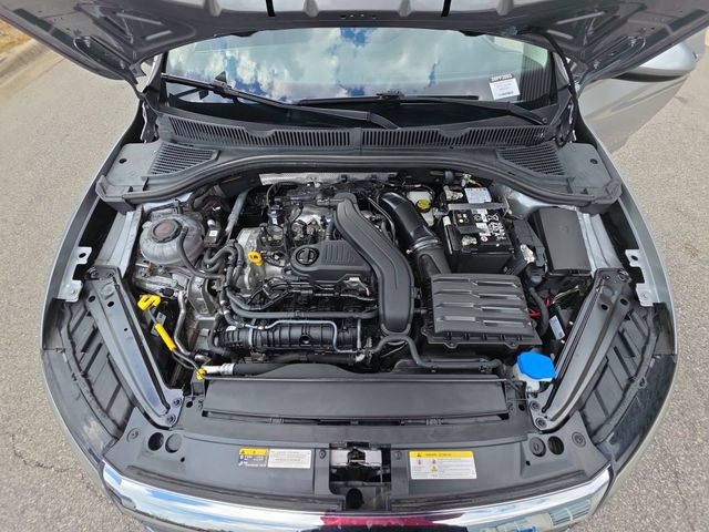Used 2024 Volkswagen Jetta SE FWD image 29