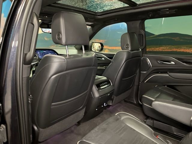 Used 2023 Cadillac Escalade ESV Sport image 53