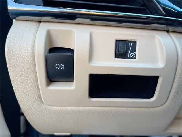 Certified 2018 Cadillac CTS Luxury image 18