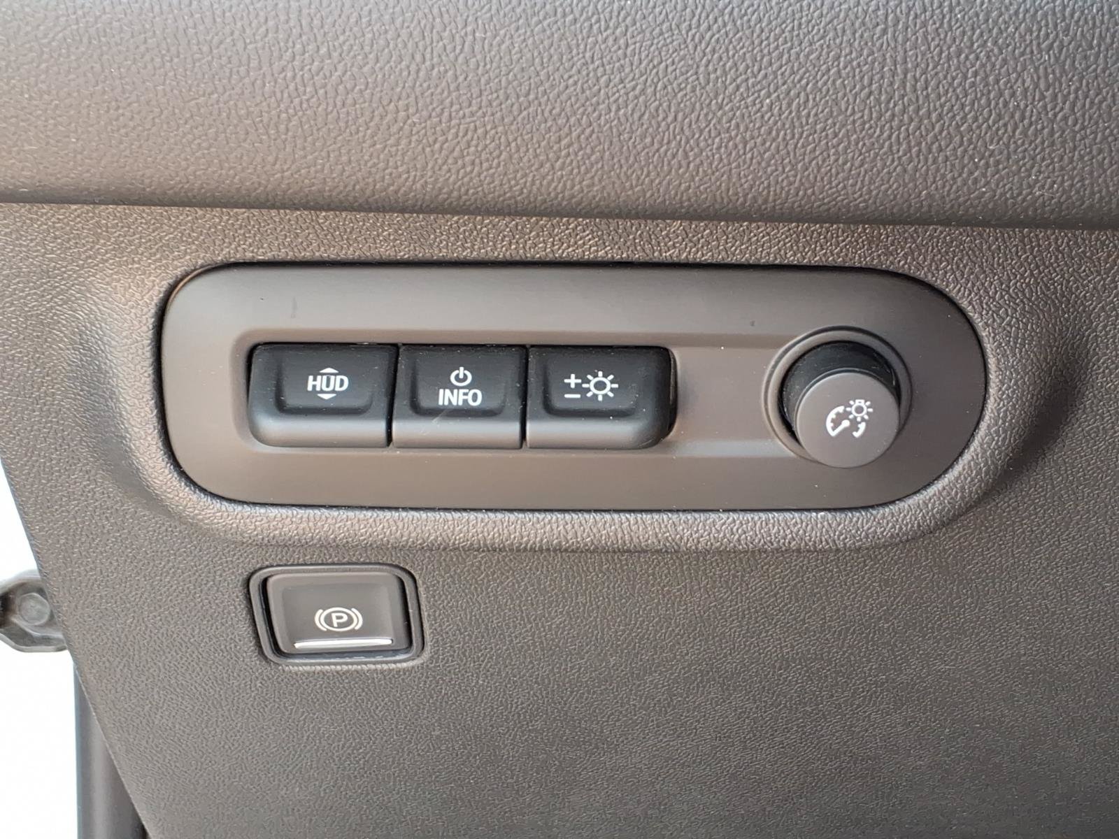 Certified 2022 GMC Terrain SLT w/ Infotainment Package II AWD/4WD image 23