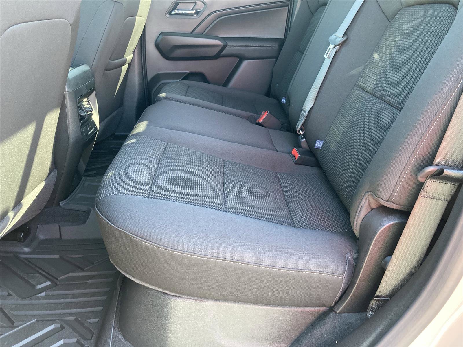 New 2026 GMC Canyon Elevation w/ Convenience Package image 23