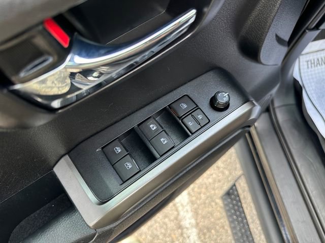 Used 2021 Toyota Tacoma Limited image 19