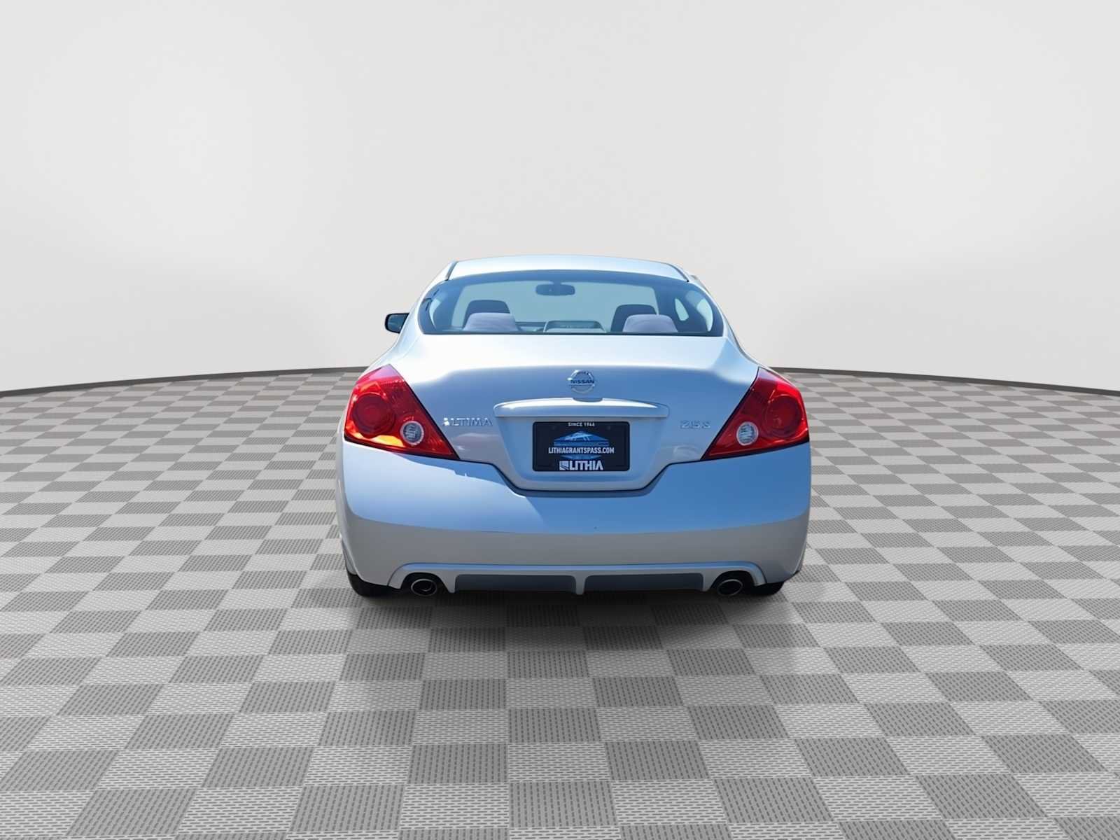 Used 2011 Nissan Altima 2.5 S w/ Convenience Pkg FWD image 7