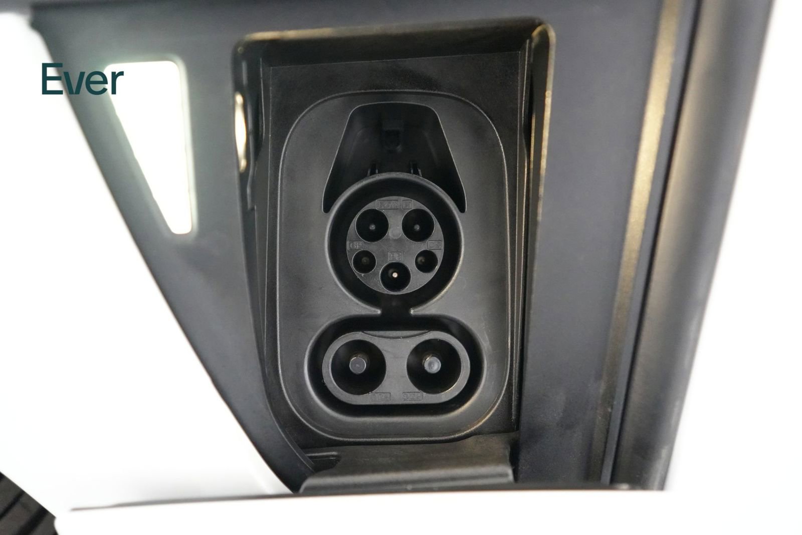 Used 2023 Lucid Air Pure image 10