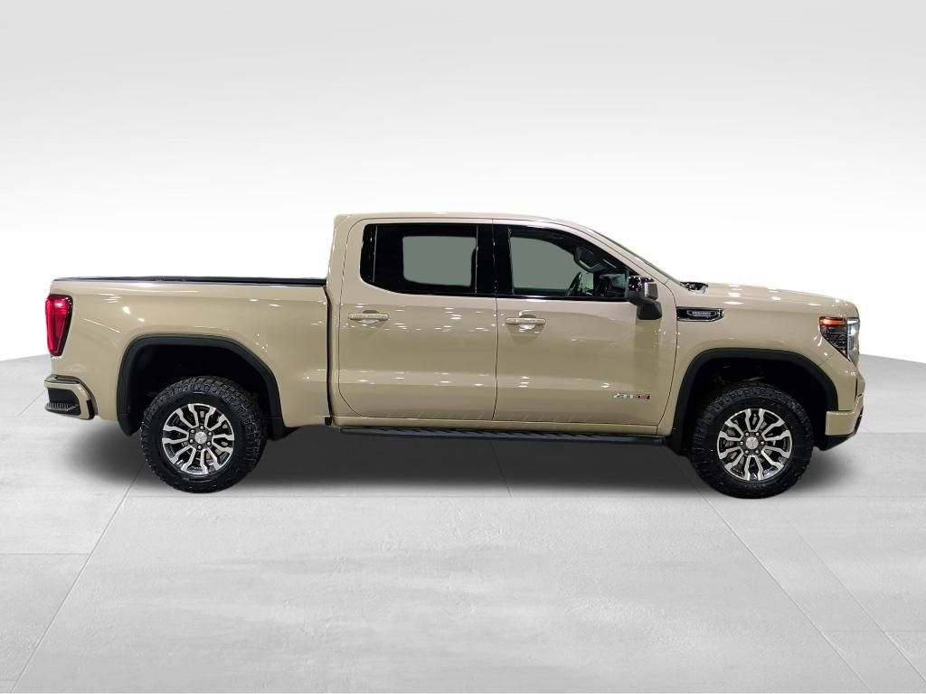 Used 2022 GMC Sierra 1500 AT4 w/ AT4 Premium Package image 8