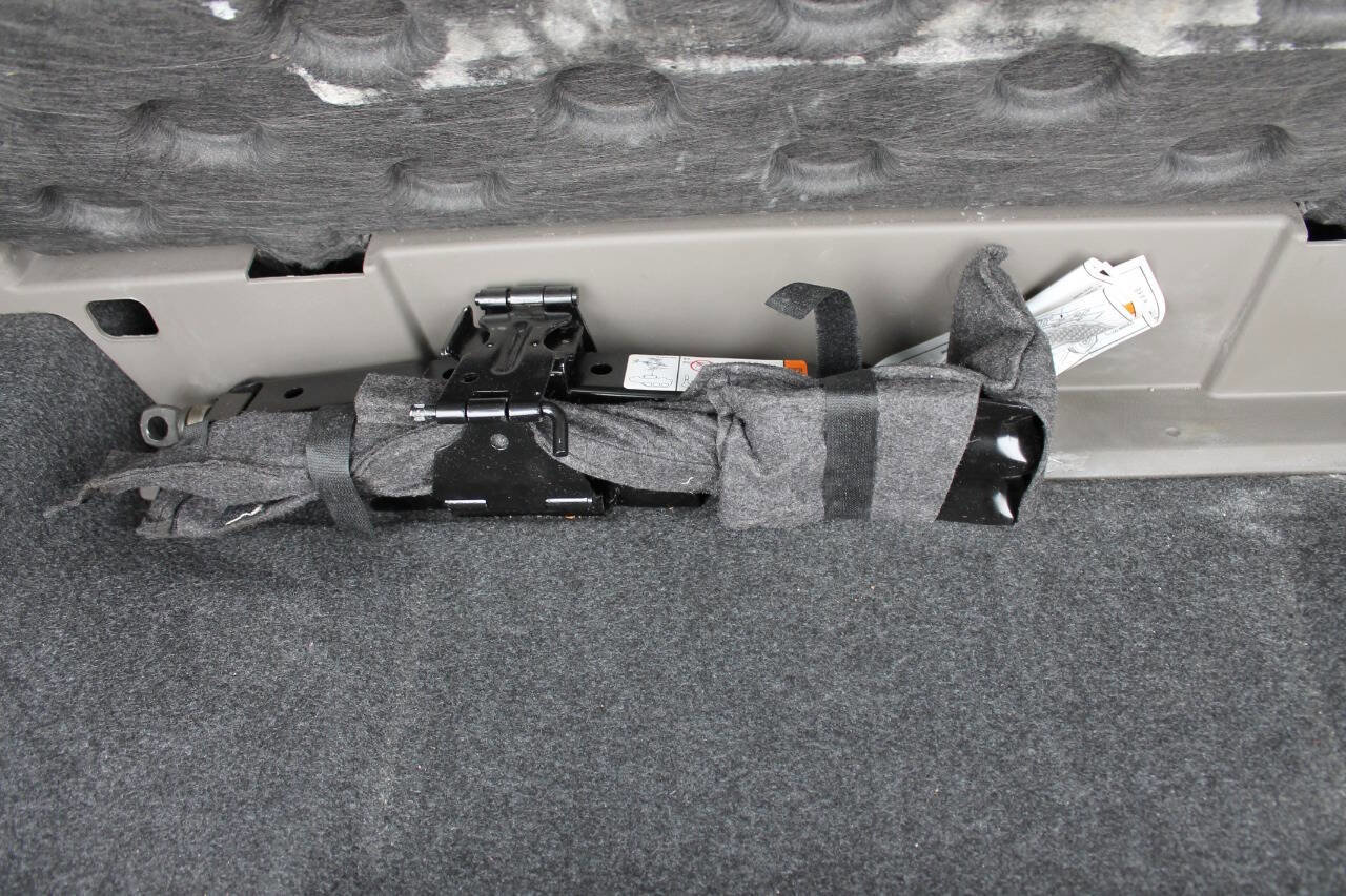 Used 2008 Ford Explorer XLT AWD/4WD image 32